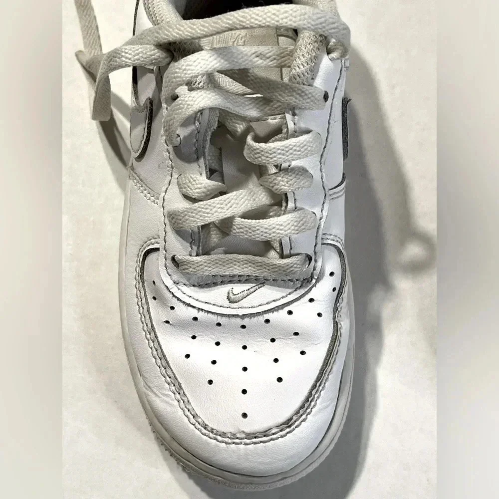 Nike Air Force 1 LE (PS) size 11C white preschool kid tennis shoes used - Picture 5 of 13